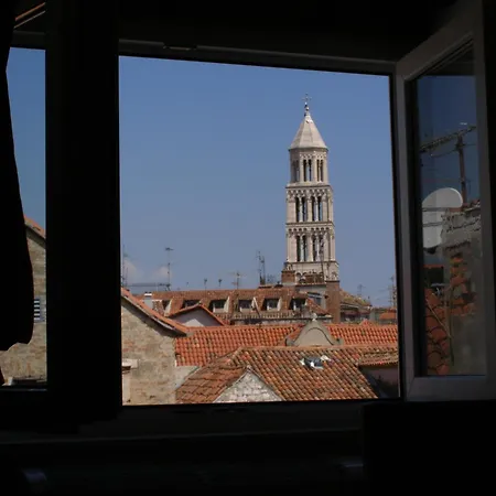 Апартаменты Artistic