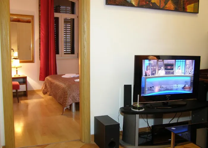 아파트 스플릿 아티스틱 아파트먼트 *