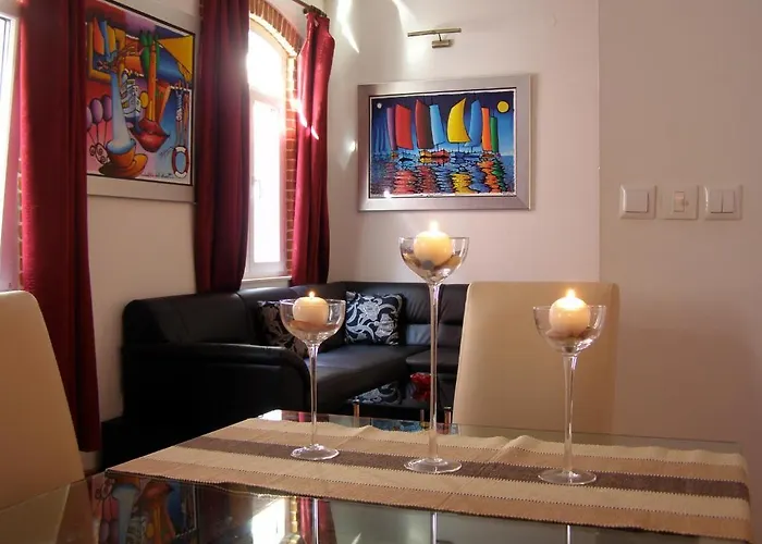 아파트 스플릿 아티스틱 아파트먼트 *